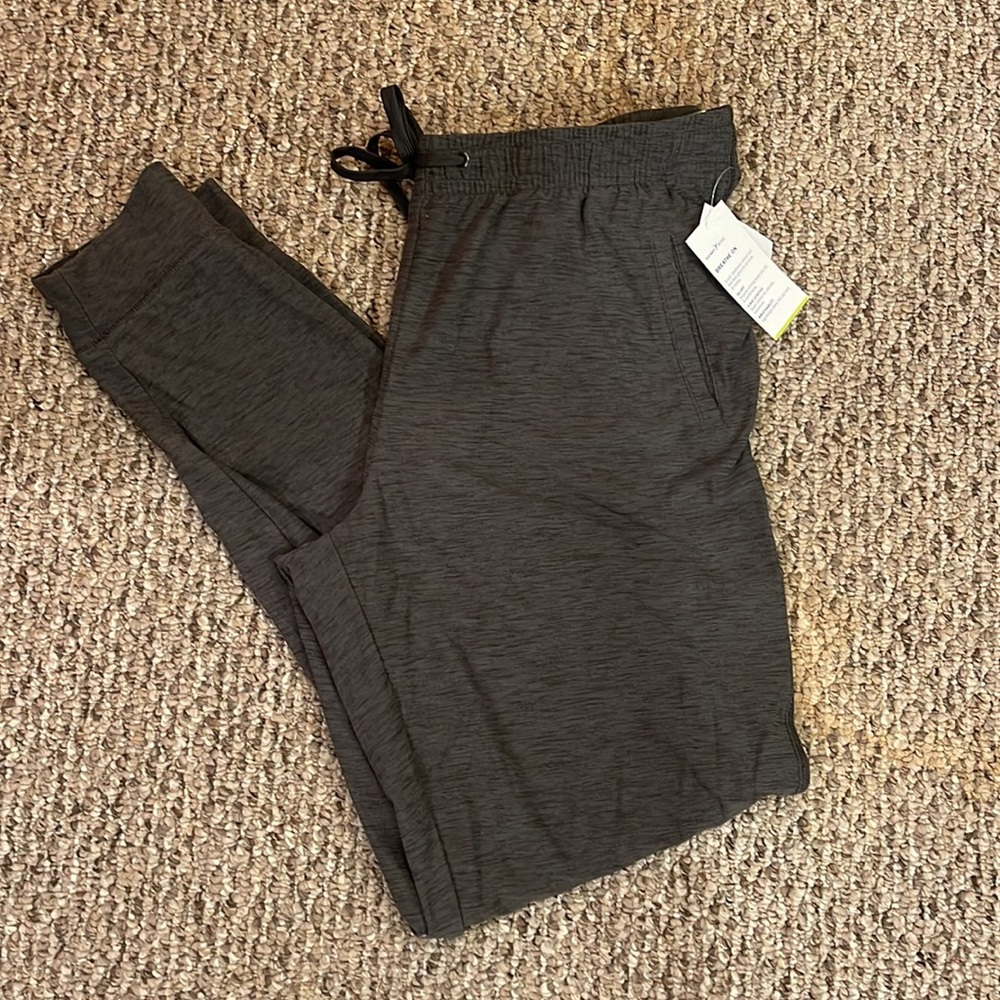 Old Navy Mid Rise Jogger